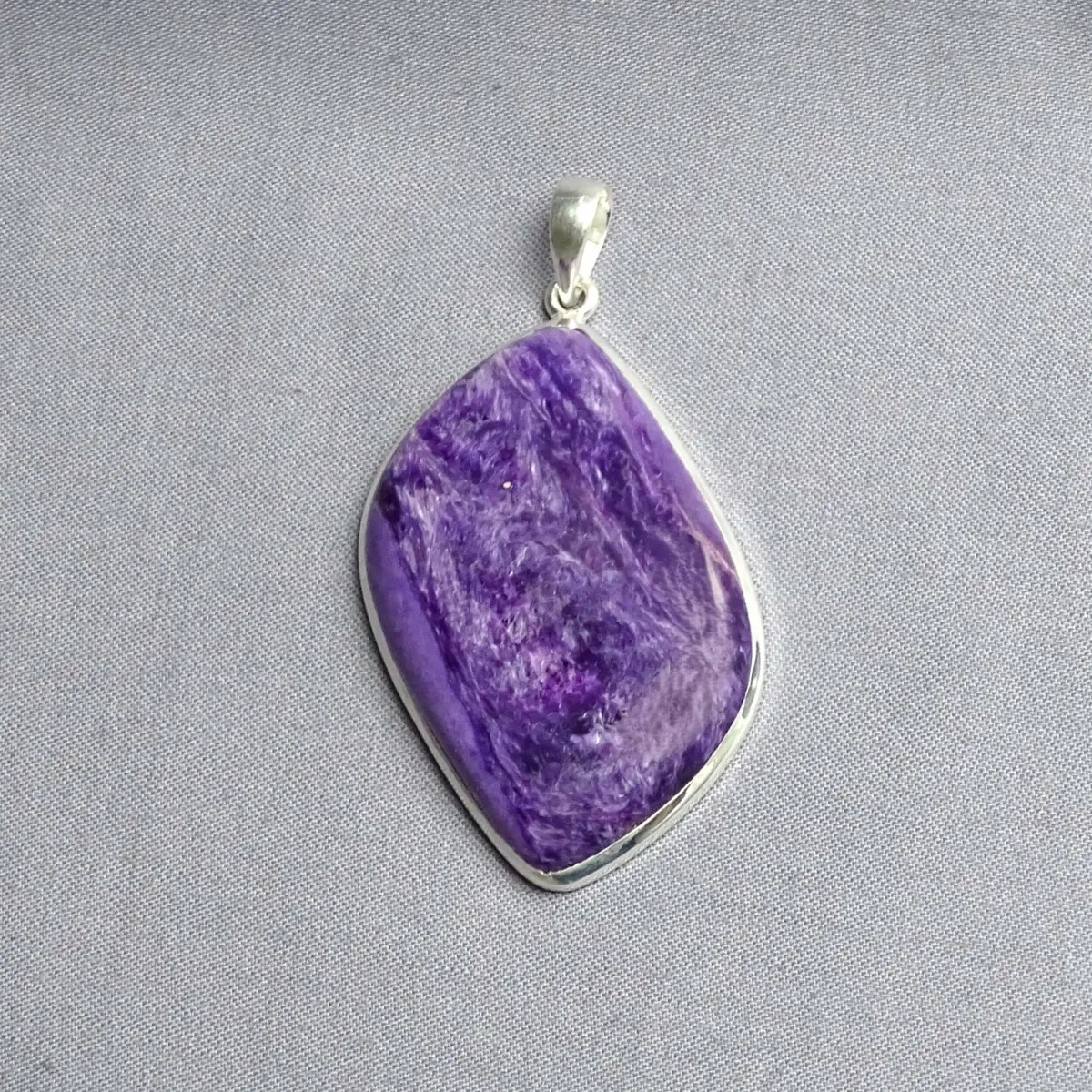 Charoit-Anhänger in Silber 19,8g, Jakutsk Russland
