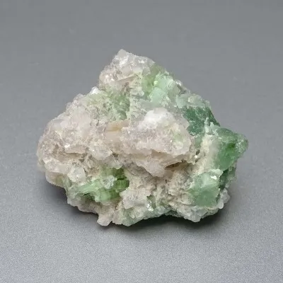 Natürlicher Turmalin in Quarz 54g, Pakistan