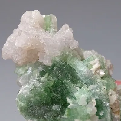 Natürlicher Turmalin in Quarz 61g, Pakistan