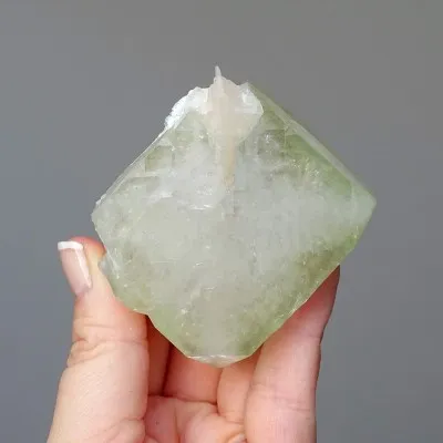 Apophyllite green crystal, stilbite 171g, India
