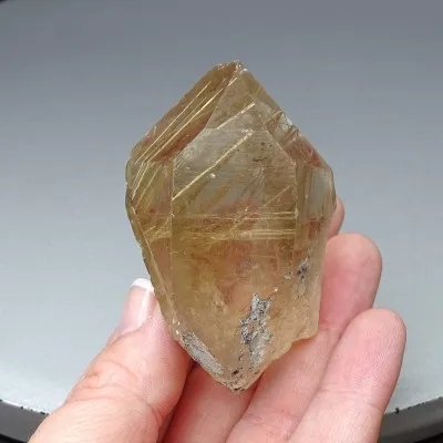 Brown quartz with rutile 114g, Brazil