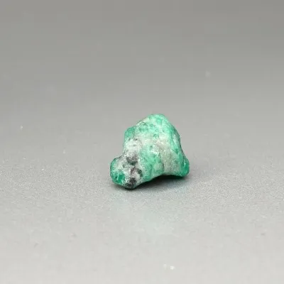 Smaragd-Naturkristall im Gestein 2,1g, Pakistan