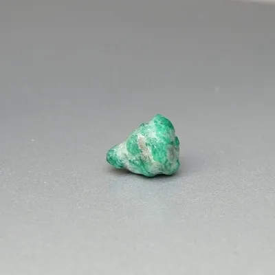 Smaragd-Naturkristall im Gestein 2,1g, Pakistan