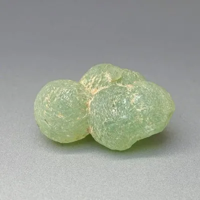 Prehnite natural mineral 19g, Mali
