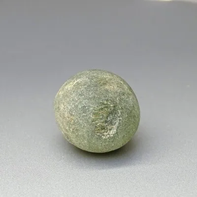 Prehnite natural mineral 29g, Mali