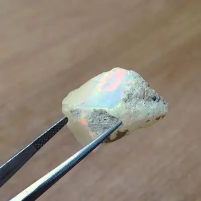 Etiopský opál přírodní 5,5g, Etiopie
