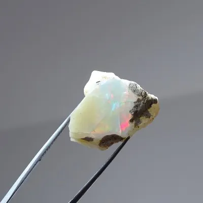 Ethiopian opal natural 5.5g, Ethiopia