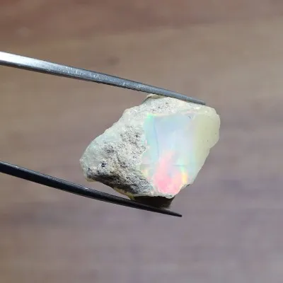 Etiopský opál přírodní 5,5g, Etiopie