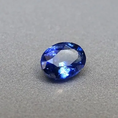 Safír modrý 1,52ct, Srí Lanka GIA certifikát
