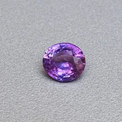Saphirblau, natürlich, 1,53ct, Sri Lanka CGL-Zertifikat