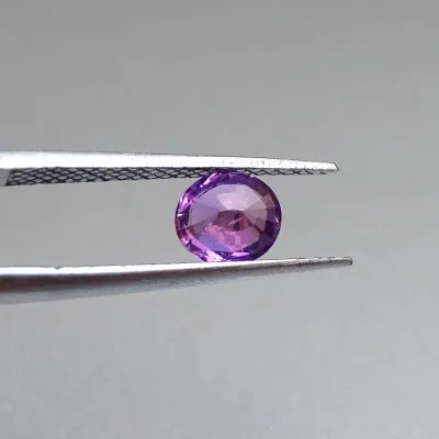 Safír fialový přírodní 1,53ct, Srí Lanka CGL certifikát