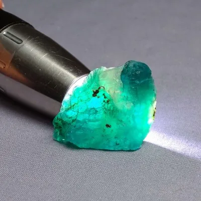 Sodalit - hauyne (zelený) přírodní 15,8g, Afganistan