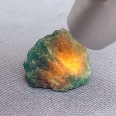 Sodalit - hauyne (zelený) přírodní 12,9g, Afghánistán