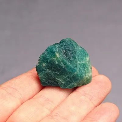 Sodalith - Hauyn (grün) natürlich 12,9 g, Afghanistan