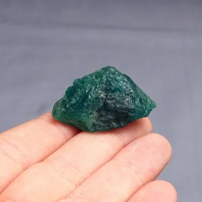 Sodalit - hauyne (zelený) přírodní 10,9g, Afghánistán