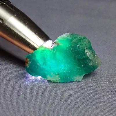 Sodalit - hauyne (zelený) přírodní 22,7g, Afghánistán