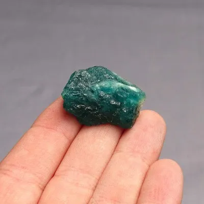 Sodalit - hauyne (zelený) přírodní 9,3g, Afghánistán