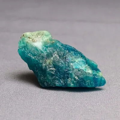 Sodalite - hauyne (green) natural 19.3g, Afghanistan