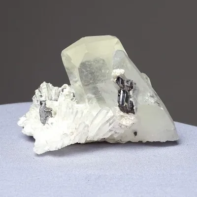 Quartz Natural crystal 297g, Brazil