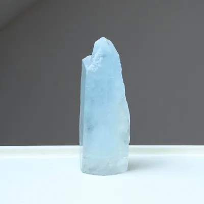 Akvamarín přírodní krystal 118,8g, Pakistán