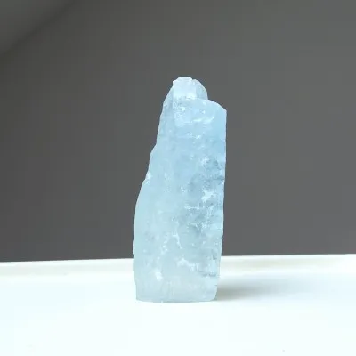 Akvamarín přírodní krystal 118,8g, Pakistán
