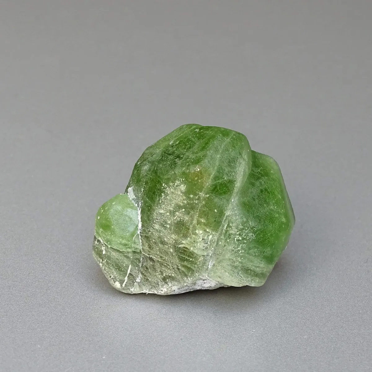 Peridot/Olivin Naturkristall 37,3g Pakistan