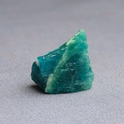 Sodalite - hauyne (green) natural 10.1g, Afghanistan