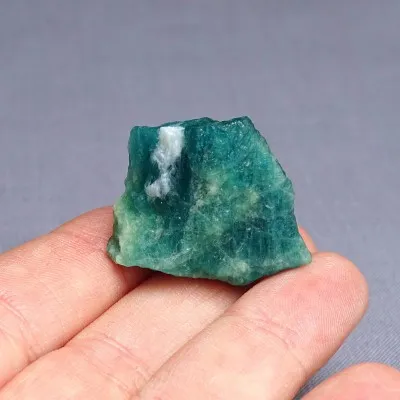 Sodalite - hauyne (green) natural 10.1g, Afghanistan