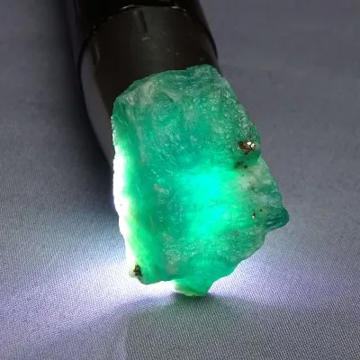 Sodalith - Hauyn (grün) natürlich 16,3g, Afghanistan