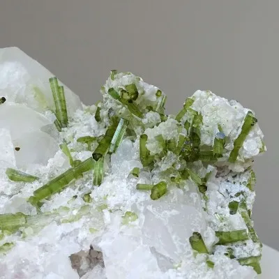 Pollucite rare collector's mineral crystals combined with tourmaline 2228g, Afghanistan