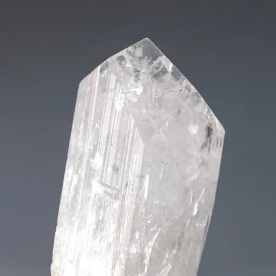Danburite natural crystal 21.7g, Mexico