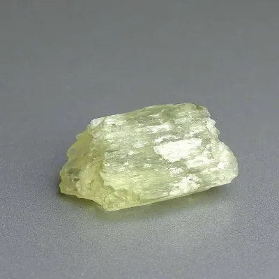 Hiddenite natural crystal 9.3g, Afghanistan