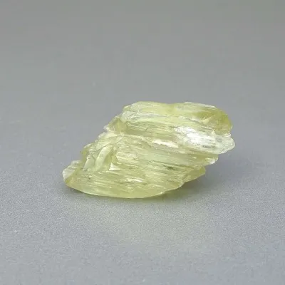 Hiddenite natural crystal 10.6g, Afghanistan