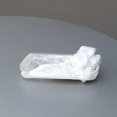 Danburit Naturkristall 43,4g, Mexiko