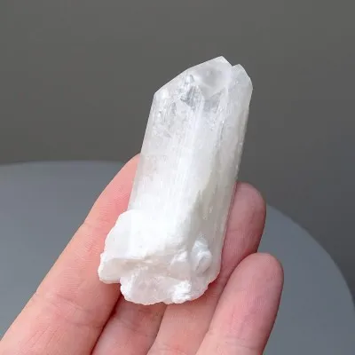 Danburite natural crystal 43.4g, Mexico