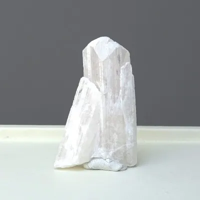 Danburit Naturkristall 44,9g, Mexiko