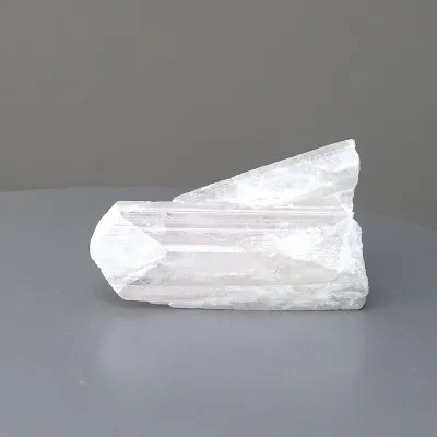 Danburite natural crystal 44.9g, Mexico