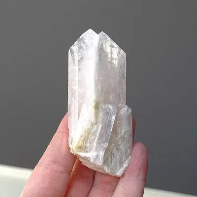 Danburit Naturkristall 88,5g, Mexiko