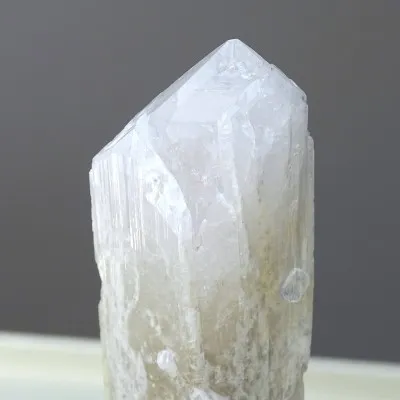 Danburit Naturkristall 95,7g, Mexiko