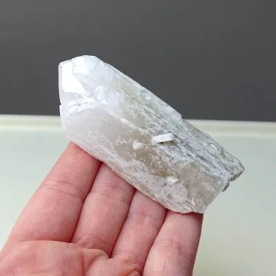 Danburit Naturkristall 95,7g, Mexiko