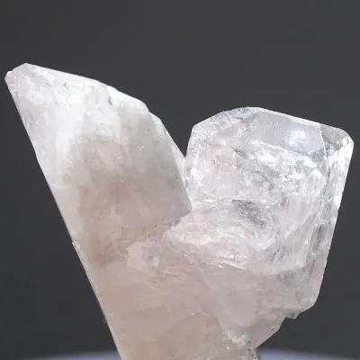 Danburite natural crystal 157.9g, Mexico