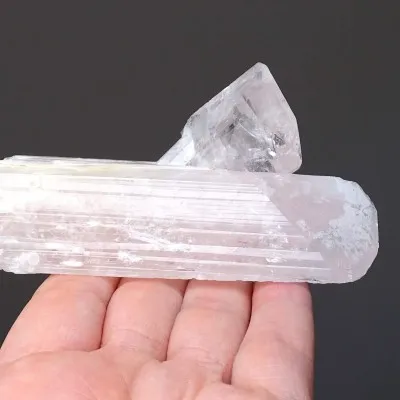 Danburite natural crystal 157.9g, Mexico
