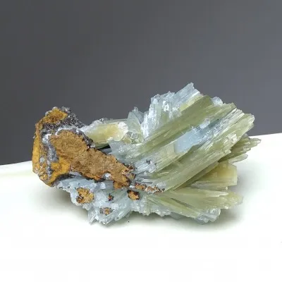 Baryt modrý přírodní minerál v hornině 344g, Maroko