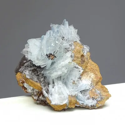 Baryt modrý přírodní minerál v hornině 344g, Maroko