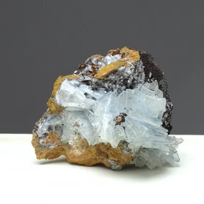 Baryt modrý přírodní minerál v hornině 344g, Maroko