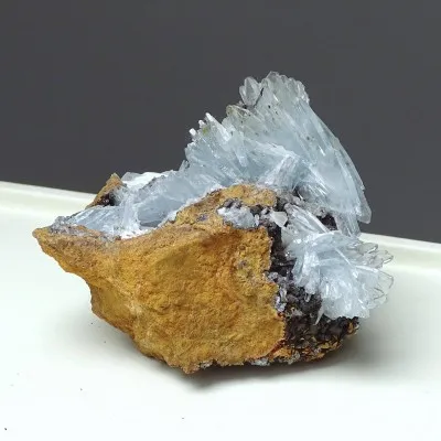 Baryt modrý přírodní minerál v hornině 344g, Maroko