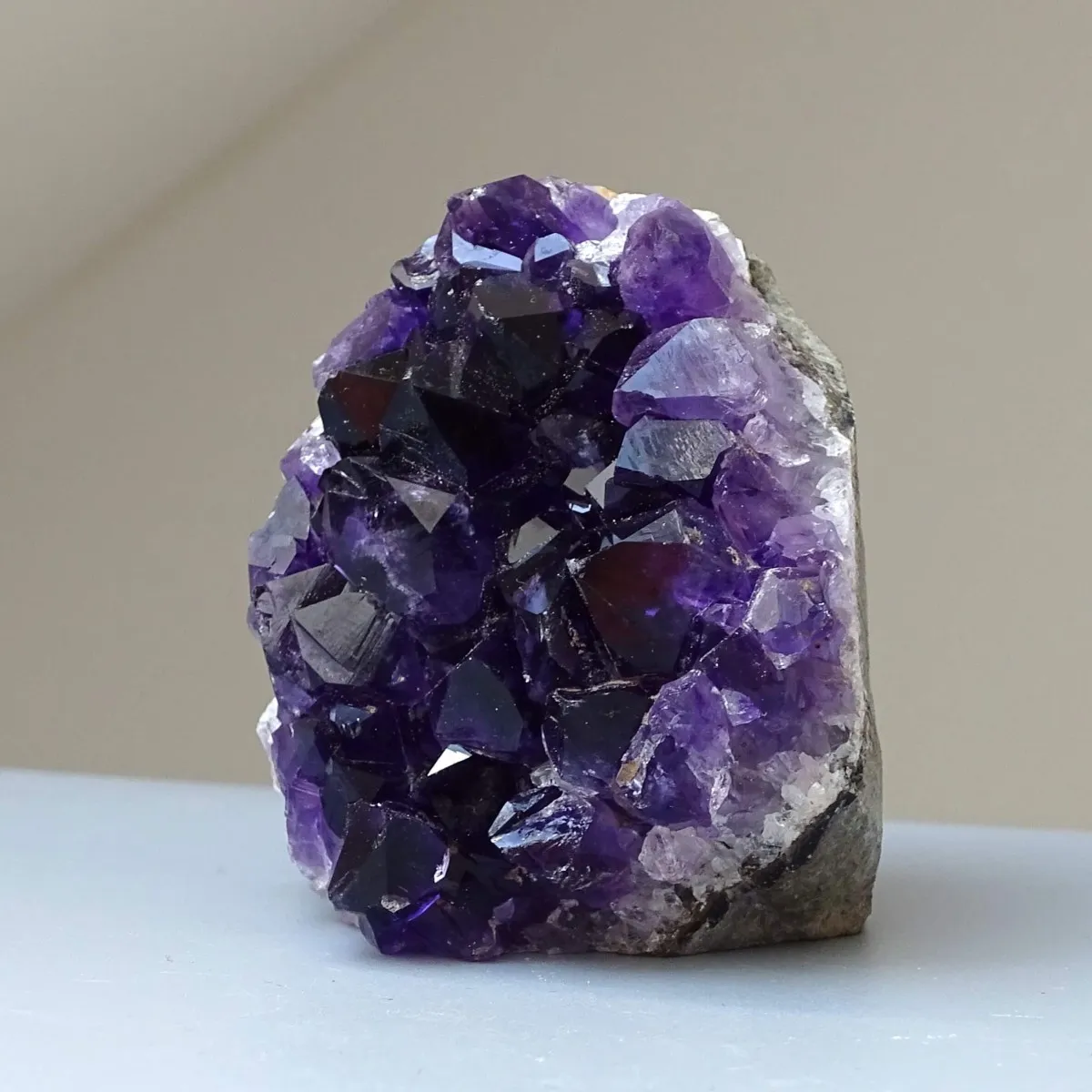 Amethyst natürliche Druse 226g, Uruguay