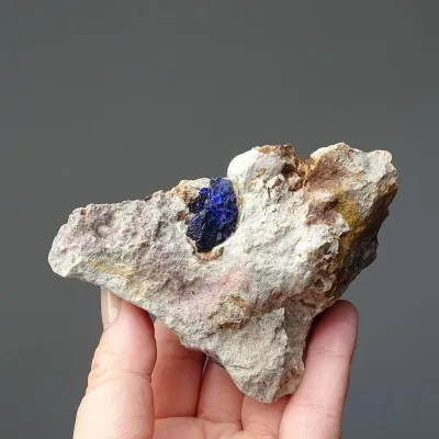 Azurit-Kristalle im Gestein 237g, Marokko