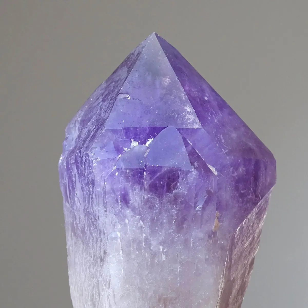 Ametyst přírodní krystal elestial 578g, Brazilie