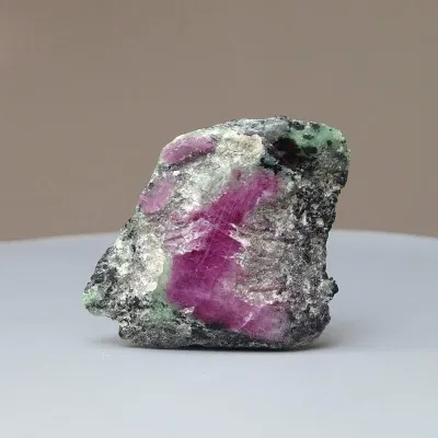 Ruby in zoisite polished plate 22g, Tanzania